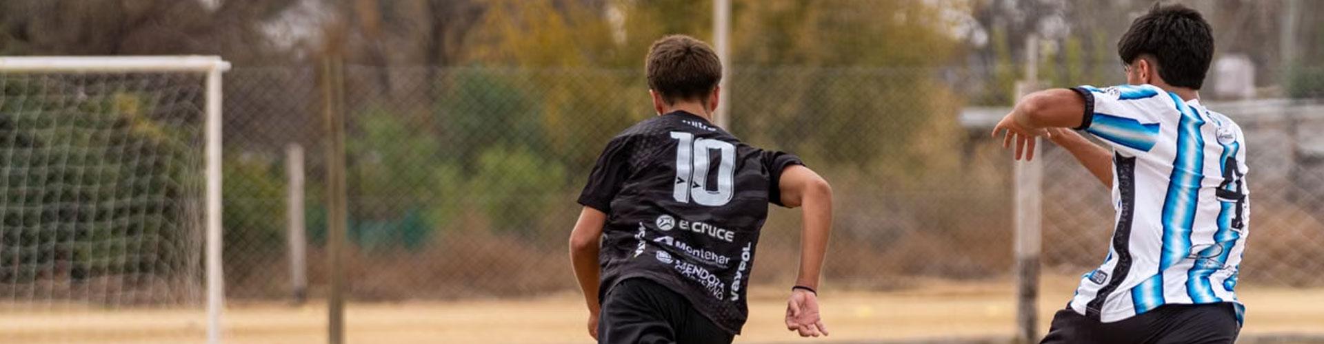 How to Choose a Custom Soccer Kit Manufacturer for Your Team or Brand